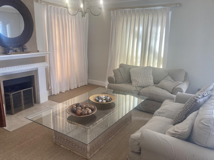 To Let 3 Bedroom Property for Rent in Kenilworth Upper Western Cape